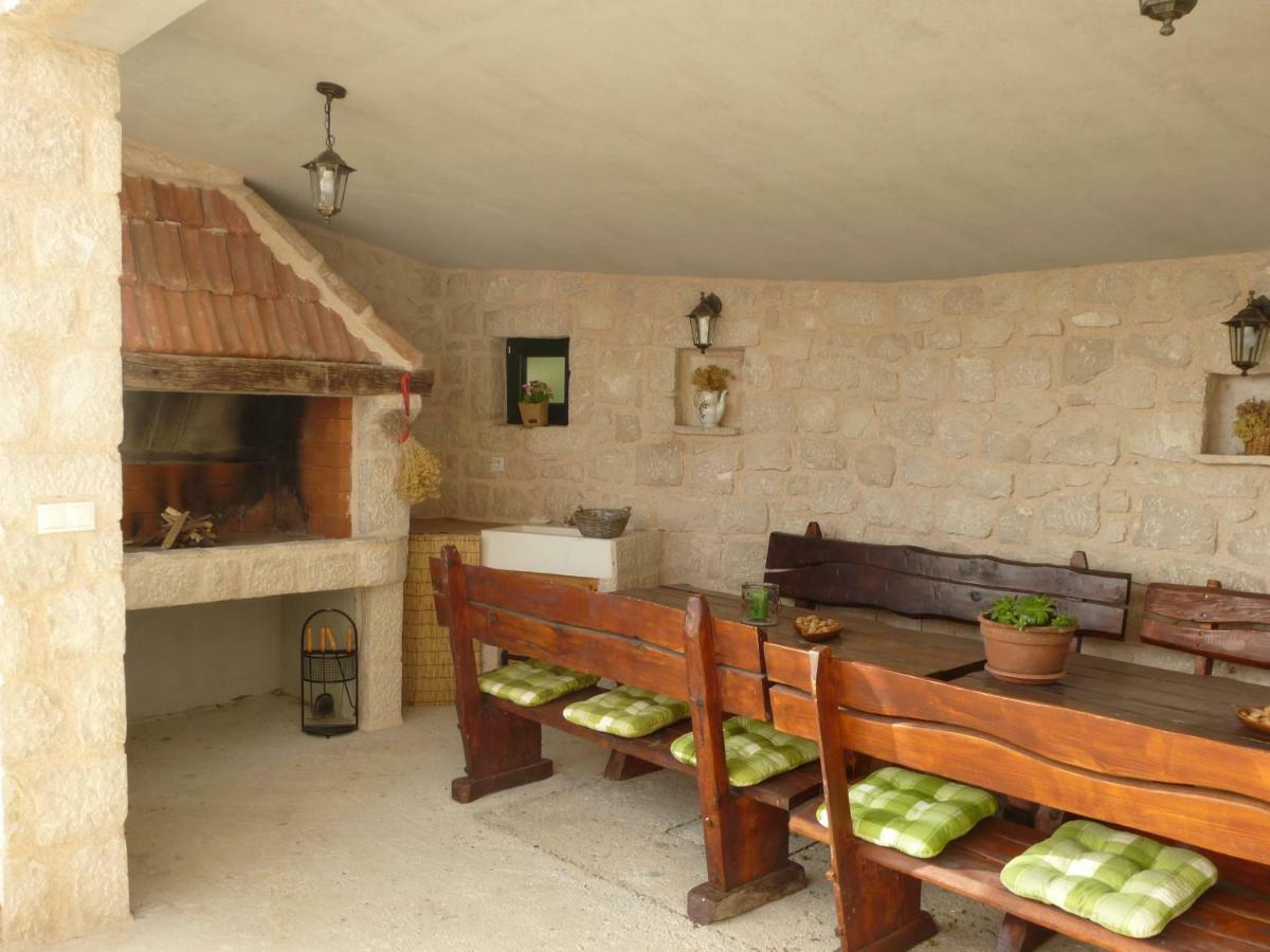 Kuca Za Odmor Viola Villa Zivogosce Bagian luar foto