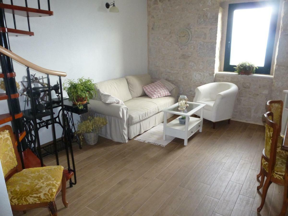 Kuca Za Odmor Viola Villa Zivogosce Bagian luar foto